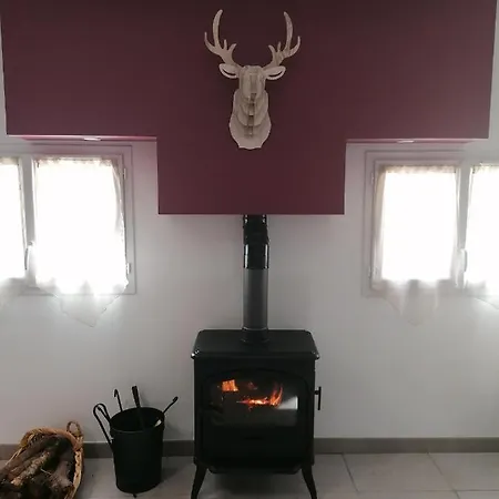 Maison Entre Campagne Et Foret Tatil Evi